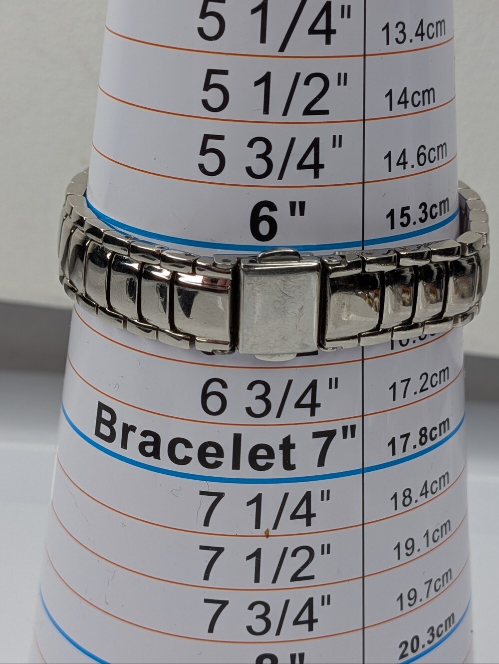 Caravelle Bulova Womens Watch Silver Tone Rhinestone Bezel Mother of Pearl Dial - Picture 11 of 12